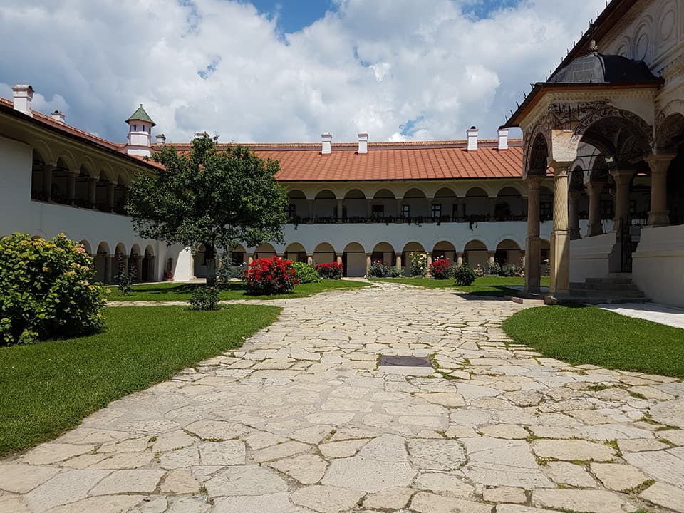 Manastirea-Horezu-10